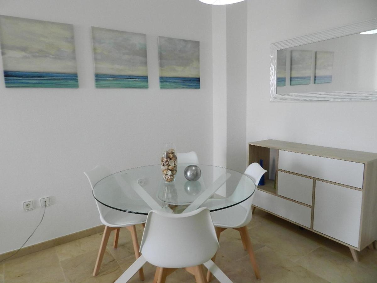 Апартаменты Stunning Views Await You In Marina De La Duquesa Кастильо-де-Сабинильяс Экстерьер фото